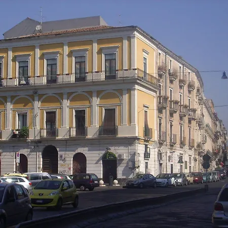 Al Teatro Massimo * Katánie