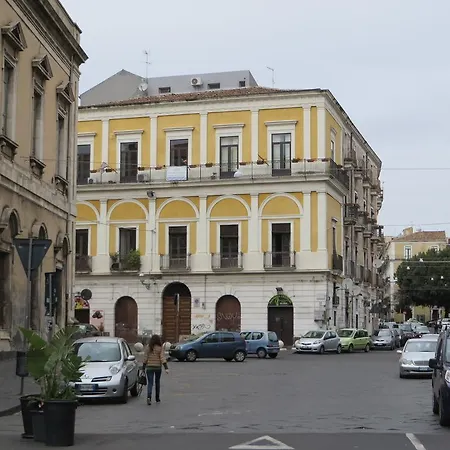 Al Teatro Massimo 2* Catania