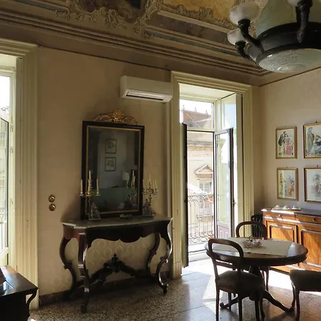Bed & Breakfast Al Teatro Massimo Catania