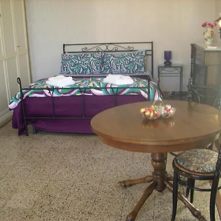 Bed & Breakfast Al Teatro Massimo 4*