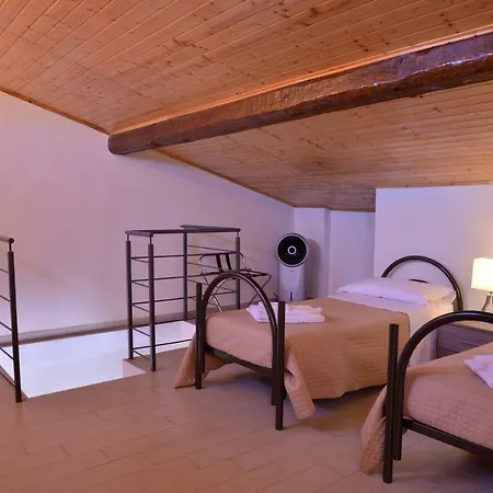 Bed & Breakfast Al Teatro Massimo 4*